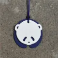 Charmant pendentif de sac en cuir panda, accessoire mini élégant bleu et blanc pour sac à main. - Blanc + Bleu