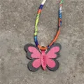 Mini colgante de bolso mariposa de piel con correa de panuelo de seda estampada color. - Rosa Roja Y Negro