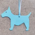 Charm de sac chien en cuir bleu avec lanière, adorable pendentif porte-clés pour sacs à main. - Bleu ciel