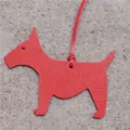 Pendentif de sac chien en cuir rouge mignon porte-clés terrier accessoire pour sac à main femme - Rouge
