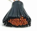 Schwarzer und orangefarbener Leder Quasten Taschenanhänger, stilvolles Auto hängendes Dekor. - Ca. 6x3cm / Innen Orange mit Schwarz und Ring