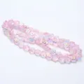 Vista detallada de cuentas de vidrio con forma de flor rosa, componentes de joyería DIY iridiscentes. - 14 mm aprox. 60 piezas/hira / 07 Rosa AB