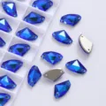 Blauwe bijlvormige strass steentjes om te naaien dubbel gat glas kristallen voor DIY - Donkerblauw AB