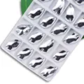 Estrás de costura de vidrio transparente en forma de gota con dos agujeros para manualidades. - 11x18mm 28 Piezas/Paquete / Plata Mineral