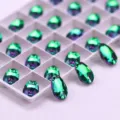 Strass de cristal de vidrio en forma de lágrima verde con agujeros para joyería DIY. - 17x28mm 12 Piezas/Paquete / 52 Llama Verde