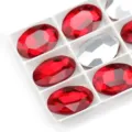 Ovale puntige kristallen glas strass steentjes variante in rood en zilver voor DIY sieraden. - 13x18 mm 10 stks / 16 Licht felrood