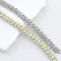 Gros plan détaillé de ruban de strass thermocollant scintillant pour loisirs créatifs. - Ceinture en Strass Feuille / 40x1cm / Blanc