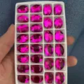 Ovale Strasssteine zum Aufnähen pink Glasperlen DIY Bastelsteine mit Doppellöchern in Schale - Rosenrot / 7*10 mm, 72 Stück/Packung