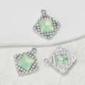 Vierkante strass legering bedels DIY sieraden accessoires voor handgemaakte ambachten decoratie. - 10 Stuks/Verpakking / Lichtgroen