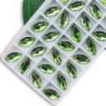 Groene markies glas op te naaien strass steentjes platte rug kristal voor DIY kleding accessoires - 9*18 mm 28 st./pak / Fruitgroen