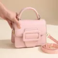 Rosa Mini quadratische Umhaengetasche mit Griff und schicker Schnalle. Modische Handtasche. - S / Rosa