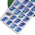 S-förmige AB schimmernde Strasssteine zum Aufnähen DIY Kristall Bekleidungszubehör - 14*30mm 12 Stk./Packung / Pfauengrün AB