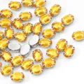 Ovale gele glas naai strass steentjes met zilveren metalen klauwen voor kleding en mode. - 10 x 14 mm 50 stuks/pak / 3 Goudgeel