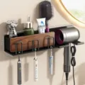 Étagère murale de salle de bains en noyer et aluminium noir pour sèche-cheveux et accessoires. - Famille de Trois (Sans Gobelet)