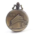 Bronzen vintage quartz zakhorloge met reliëf ontwerp van de Chinese Trommeltoren. - Trommeltoren