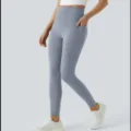 Legging de yoga pour femmes à taille haute avec poches en fini bleu gris clair - S / Bas / Bleu clair