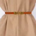 Mooie stijlvolle smalle lederen damesriem voor jas en jurk elegante retro metalen gesp - Tan