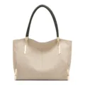 Borsa shopper in pelle beige, grande borsa con manico intrecciato nero e dettagli dorati. - Albicocca