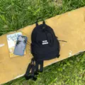 Mochila pequeña negra ligera para exteriores, bolso de hombro multifuncional para senderismo. - Negro
