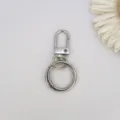 Zilveren metalen sleutelhanger sluiting met veerelement en ring voor DIY handwerk accessoires - Wit K ringgespen & veerringsloten