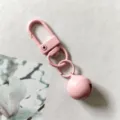 Portachiavi in metallo rosa con campanello e moschettone, ideale per ciondoli borse fai da te. - Rosa