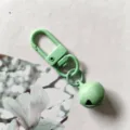 Chiusura girevole in metallo verde chiaro con campanello, dettagli per portachiavi fai. - Verde chiaro