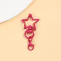 Roze ster metalen sleutelhanger met karabijnhaak, perfect DIY accessoire voortassen. - Rozerode draaibare stersluiting & 14 mm kreeftsluiting