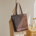 Vintage leather tote bag for women, large capacity shoulder commuting bag, simple style. - Coffee