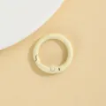 Beige zinklegering veerring detail, ronde snaphaak sluiting voor DIY sleutelhangers. - Beige