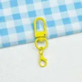 Gele metalen karabijnhaak roterende poort sleutelhanger accessoire voor tas pop DIY - Gele karabijnsluiting & kreeftsluiting