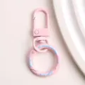 Roze geschilderde deurkarabijnhaak en donut veerring legering sleutelhanger DIY - Lichtroze donut veerringslot en karabijnsluiting
