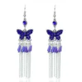 Blauwe strass vlinder oorbellen met metalen franjes voor mooie stijlvolle feestjes. - Antiek Zilver-Blauw