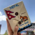 Cuaderno artesanal de Nepal diario vintage de bolsillo libreta con cierre de botón y diseño artístico. - Pony