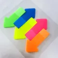 Foglietti adesivi fluorescenti trasparenti a freccia in PET, segnalibri colorati per ufficio studio. - Freccia