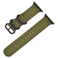 Cinturino per orologio in tessuto di nylon verde militare con fibbie nere dettaglio. - Verde militare