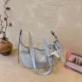 Bolso de hombro estilo dumpling dulce francés con dije de estrella plateada para mujeres. - Azul