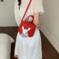Rote kleine Umhängetasche mit süßem Kaninchen-Anhänger, modische Freizeit Handtasche Damen. - Mit Anhänger / Rot