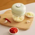 Mini Hachoir à Ail Électrique Vert Clair USB Rechargeable Processeur de Cuisine SKU - 6 Lames / Vert