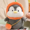 Süßes Plüsch Pinguin Spielzeug in Grau mit Orangenem Kürbis Hut und Umhängetasche. - Grauer Pinguin - Kürbis-Stil / 23cm