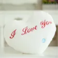 LED leuchtendes Herz Kissen weisses Pluesch Kissen romantisches Geschenk mit I Love You - Weißes Herz 35*30cm