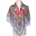 Détail de châle à franges imprimé floral avec motif cachemire vintage et texture douce - Gris