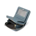 Cartera corta de cuero azul para mujer con monedero con cremallera y ranuras. - Azul Denim