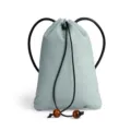 Bolso de cuero azul claro con cordón, pequeña bolsa cruzada para teléfono con cuentas de madera. - Azul claro