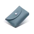 Mini elegante monedero de piel auténtica con solapa y botón presión en grano litchi azul - Capa Única / Azul claro