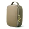 Bolso cosmetico de cuero caqui con asa superior y tiradores de cremallera de corazon. - Gris