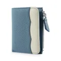 Cartera bifold de piel azul con bolsillo con cremallera en contraste y cierre a presión para mujer. - Azul vaquero