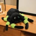 Peluche ragno nero simulato, bambola di peluche colorata per educazione precoce e festa. - 18*18 cm (con portachiavi) / Ragno verde e nero