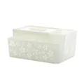 Caja de almacenamiento de pañuelos de escritorio con flores huecas blancas. - Blanco