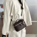 Donna borsa a tracolla intrecciata vintage retrò marrone elegante borsa giornaliera - con portachiavi / Caffè