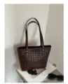 Geweven tote tas voor vrouwen grote capaciteit schoudertas bruin retro minimalistisch - Tote Bag (Zonder Hanger) / koffiekleur